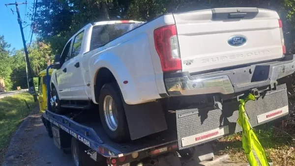 DIVINEBLESSING Towing (17) DIVINEBLESSING Towing (17)